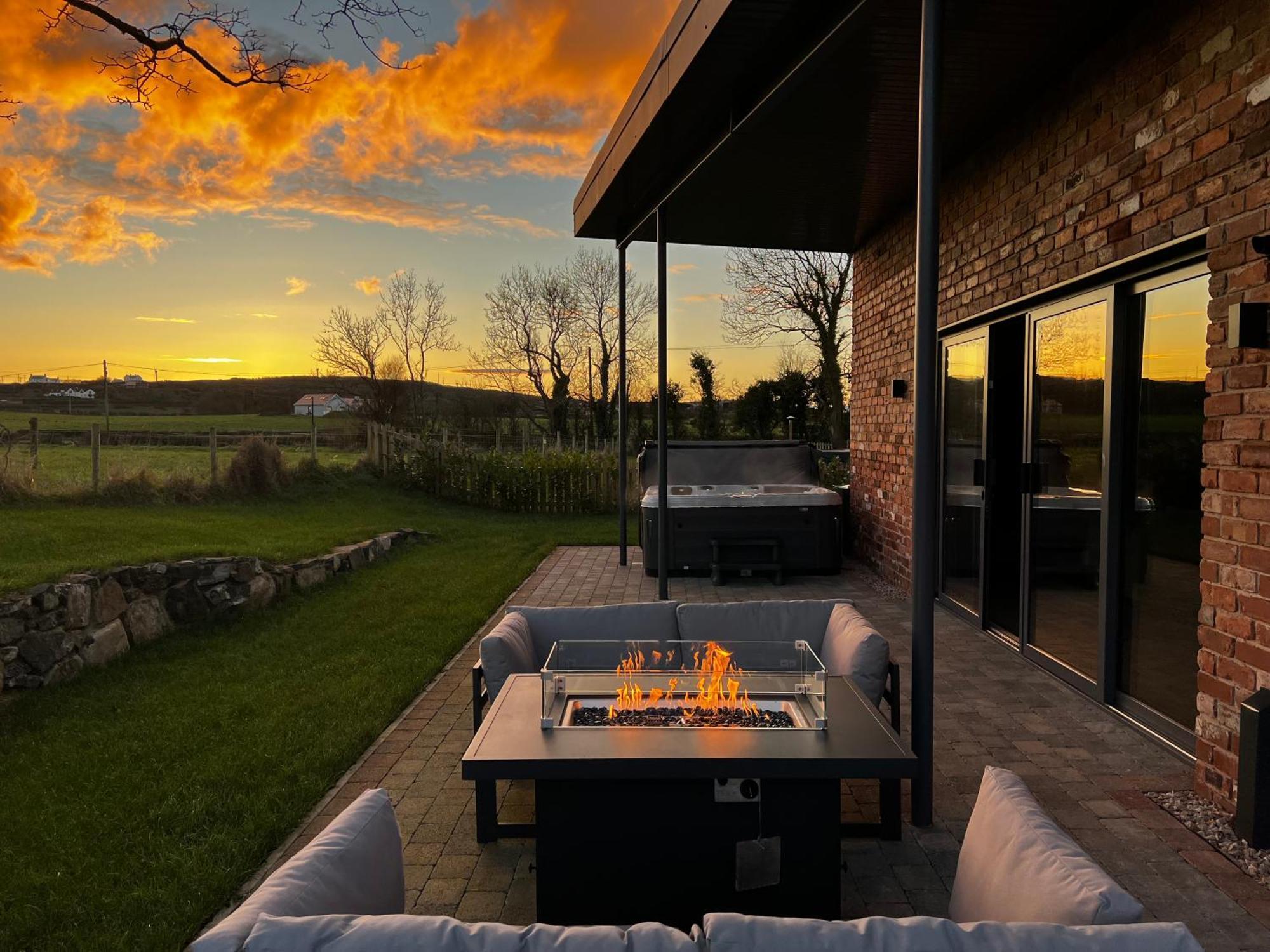 The Barn At Corrstown Village Portrush Ngoại thất bức ảnh